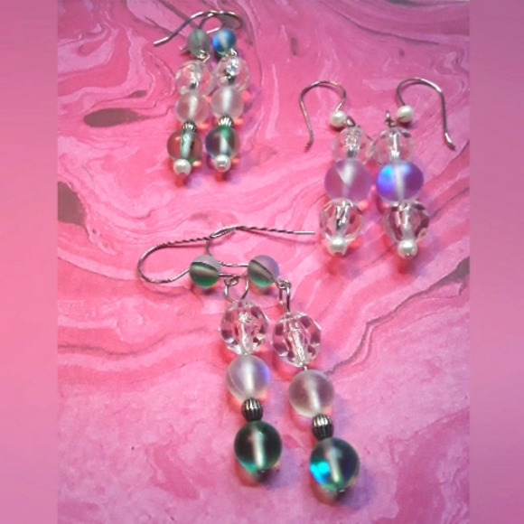 Set of Dangle Long Earrings Clear,Green and Pink Lot of 3, Earrings ♡ - Picture 2 of 12